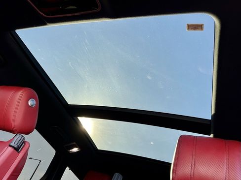 Used 2017 Land Rover Range Rover Sport Supercharged image 38