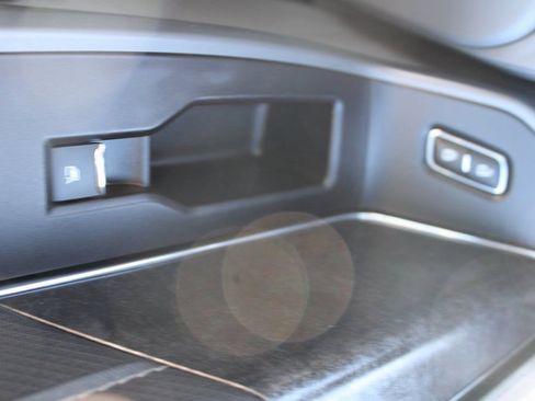 Used 2021 Ford F150 XLT w/ Equipment Group 301A Mid image 22