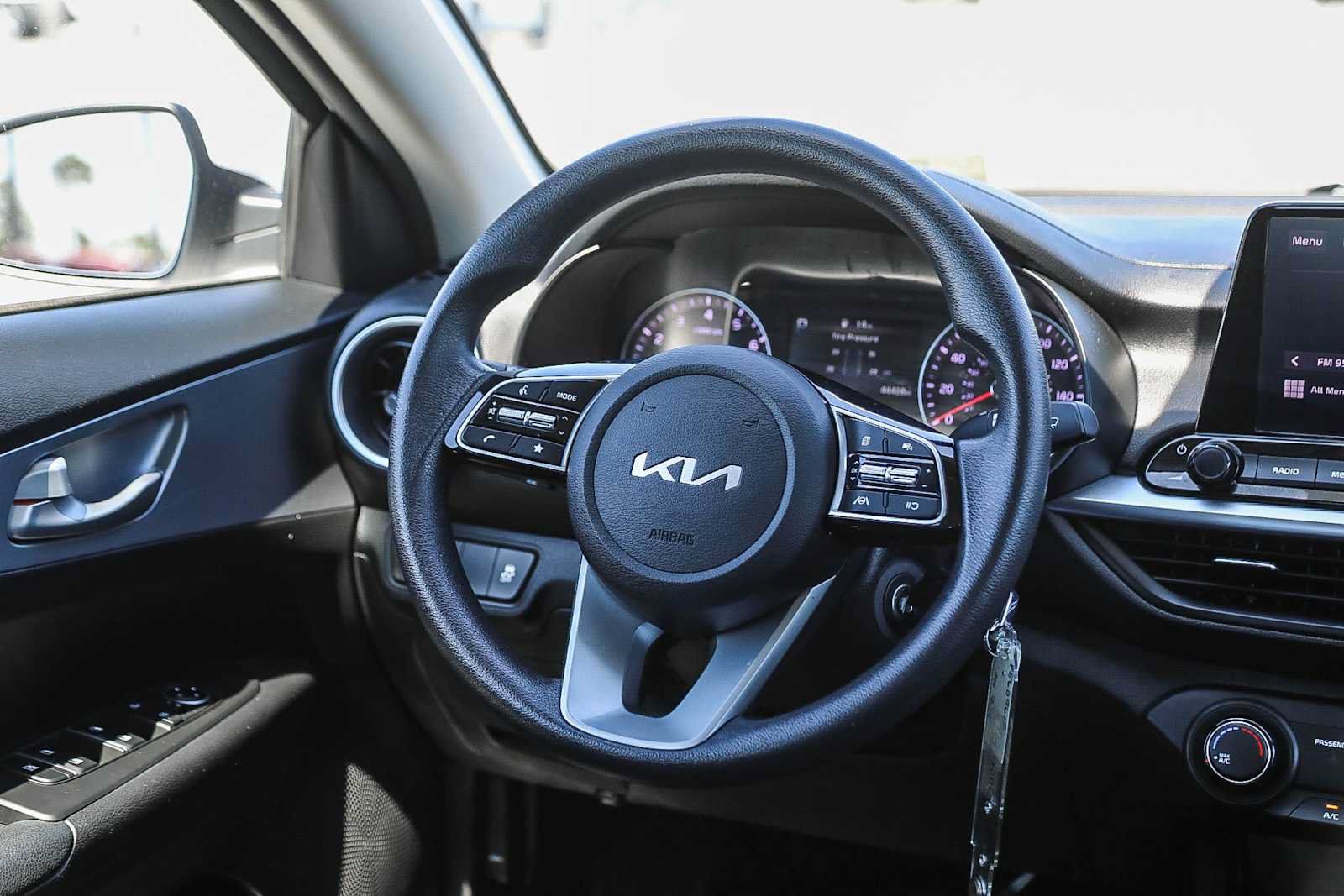 Used 2023 Kia Forte LXS w/ LXS Technology Package FWD image 15