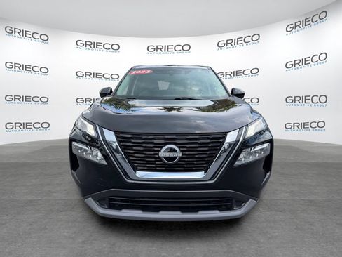 Certified 2023 Nissan Rogue SV FWD image 2