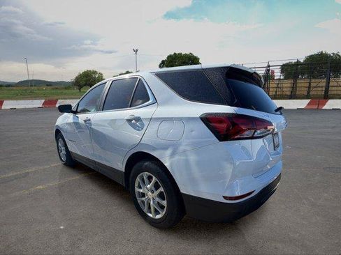 Used 2023 Chevrolet Equinox LT FWD image 4