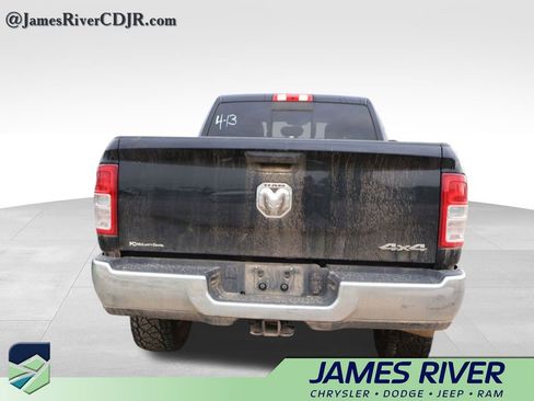 Used 2024 RAM 2500 Tradesman w/ Chrome Appearance Group image 10