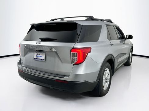 Used 2021 Ford Explorer XLT RWD image 5