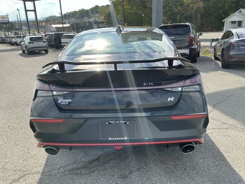 New 2025 Hyundai Elantra N image 4