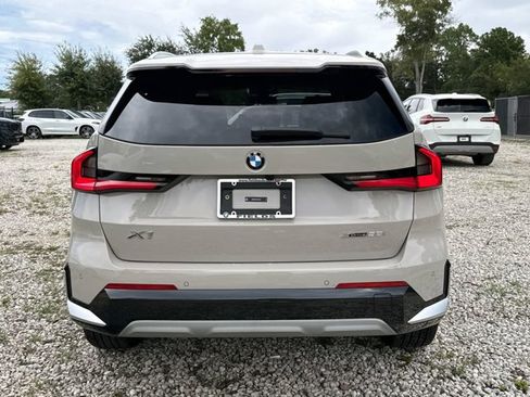 New 2026 BMW X1 xDrive28i w/ Technology Package AWD/4WD image 4