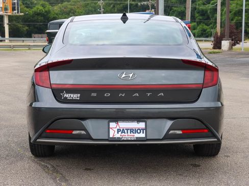 Used 2023 Hyundai Sonata SE FWD image 4