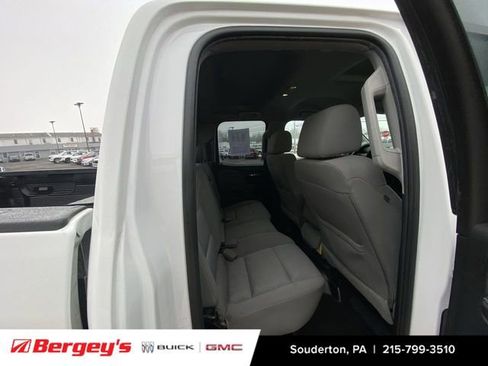 Used 2018 Chevrolet Silverado 1500 Custom image 23