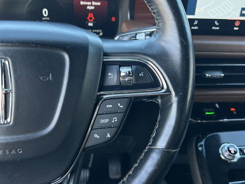 Certified 2023 Lincoln Nautilus Reserve w/ Equipment Group 201A image 18