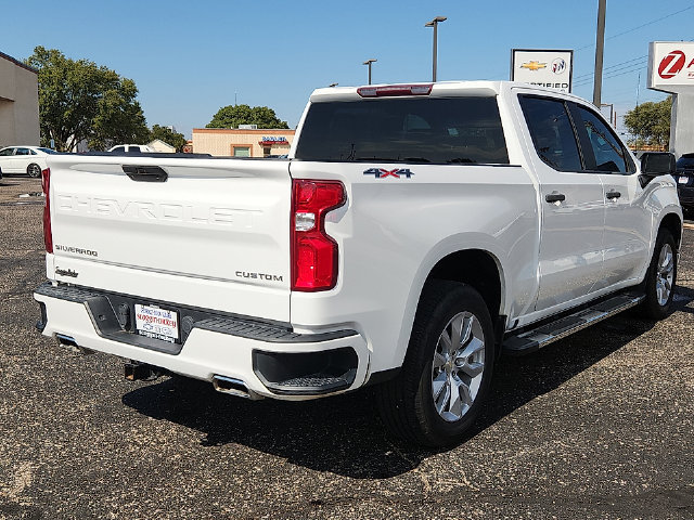 Used 2020 Chevrolet Silverado 1500 Custom w/ Custom Max Trailering Package AWD/4WD image 4