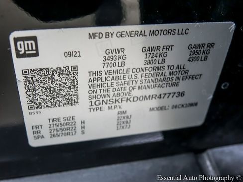 Used 2021 Chevrolet Suburban Premier AWD/4WD image 32