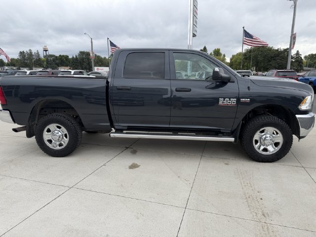 Used 2014 RAM 2500 Tradesman w/ Chrome Appearance Group AWD/4WD image 8
