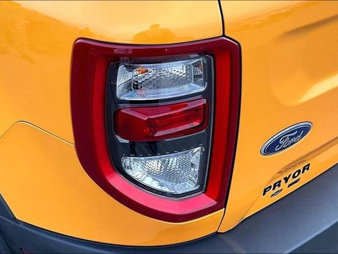 Used 2022 Ford Bronco Sport Badlands image 23