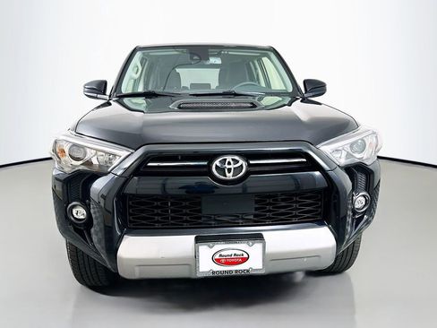 Certified 2024 Toyota 4Runner TRD Off-Road image 2