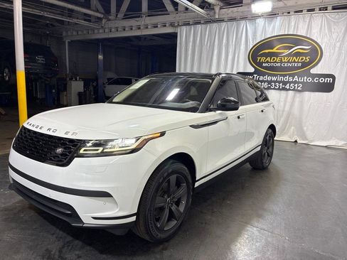 Used 2019 Land Rover Range Rover Velar S AWD/4WD image 4
