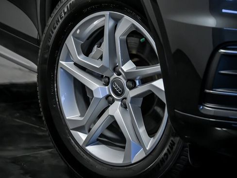 Used 2018 Audi Q5 2.0T Premium image 3