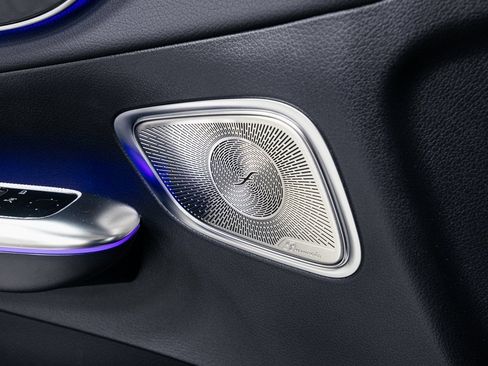 Certified 2025 Mercedes-Benz GLC 350e GLC 350e image 7