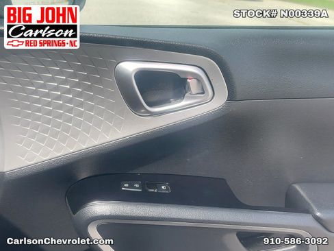 Used 2021 Kia Soul LX FWD image 35