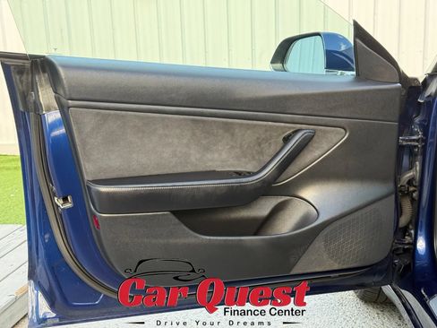 Used 2018 Tesla Model 3 Long Range AWD/4WD image 10