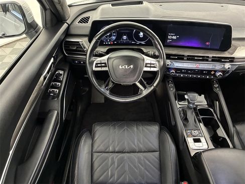Used 2025 Kia Telluride SX Prestige X-Line image 12