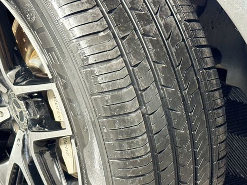 Used 2018 Mercedes-Benz GLC 300 4MATIC w/ Multimedia Package image 40