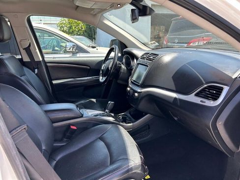Used 2019 Dodge Journey GT AWD/4WD image 10