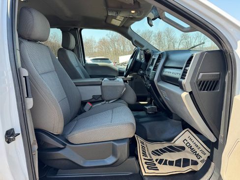 Used 2019 Ford F350 XLT w/ XLT Value Package image 18