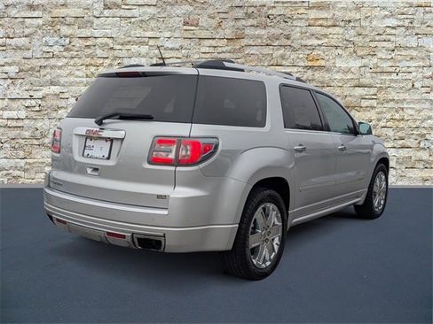 Used 2014 GMC Acadia Denali image 7