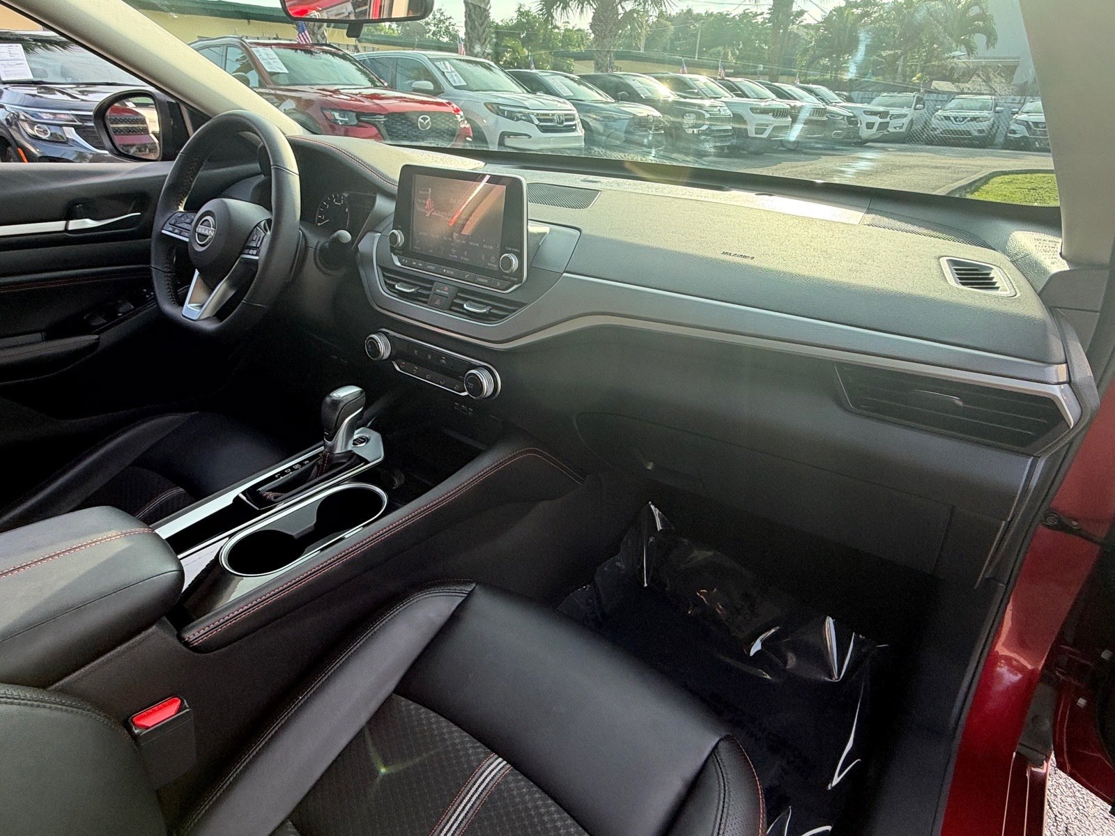 Certified 2023 Nissan Altima 2.5 SR FWD image 17