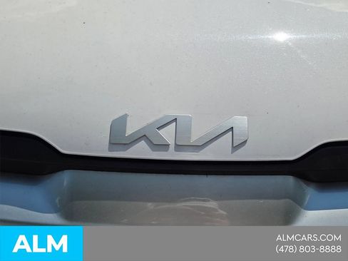 Used 2025 Kia Sportage LX FWD image 26