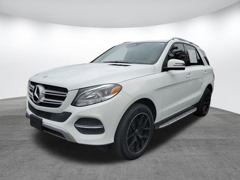 Used 2018 Mercedes-Benz GLE 350 w/ Premium 1 Package image 22