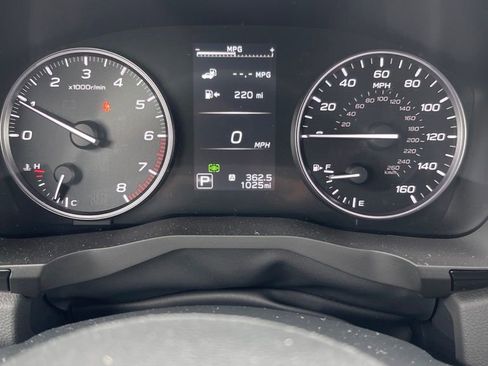 Used 2025 Subaru Ascent Bronze Edition AWD/4WD image 10