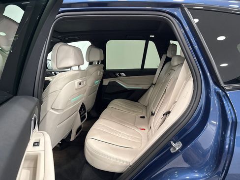 Used 2019 BMW X5 xDrive40i w/ M Sport Package image 38