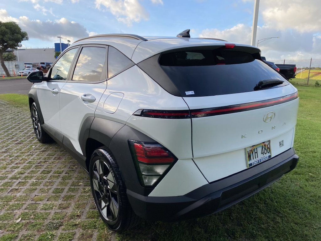Used 2024 Hyundai Kona SEL FWD image 5