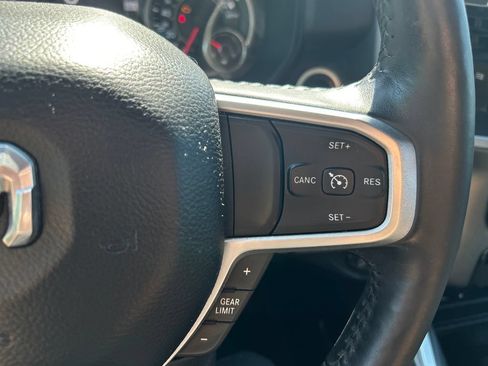 Used 2019 RAM 1500 Big Horn AWD/4WD image 32