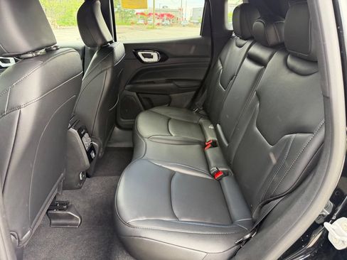 New 2026 Jeep Compass Limited AWD/4WD image 19