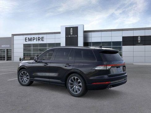 New 2025 Lincoln Aviator AWD w/ Jet Appearance Package image 4