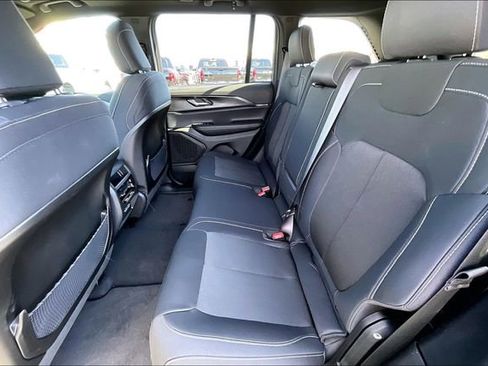 New 2026 Jeep Grand Cherokee Laredo X AWD/4WD image 10
