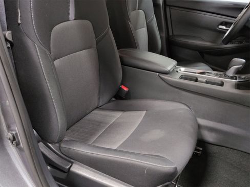 Used 2025 Nissan Sentra SV image 21