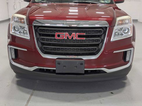 Used 2016 GMC Terrain SLE w/ Driver Alert Package I AWD/4WD image 2