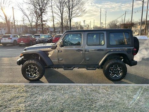 Used 2023 Jeep Wrangler Rubicon w/ Cold Weather Group image 5