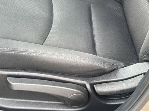 Used 2016 Hyundai Elantra Value Edition FWD image 12