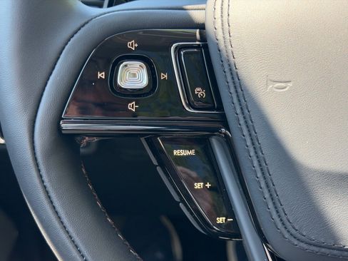 New 2026 Lincoln Aviator Reserve AWD/4WD image 30