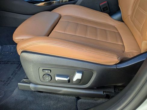 Used 2020 BMW X3 xDrive30e w/ Executive Package image 13