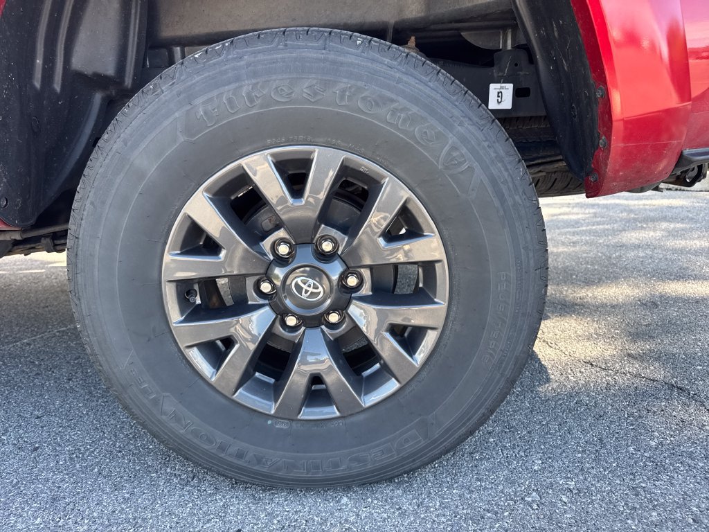 Used 2023 Toyota Tacoma SR5 AWD/4WD image 14
