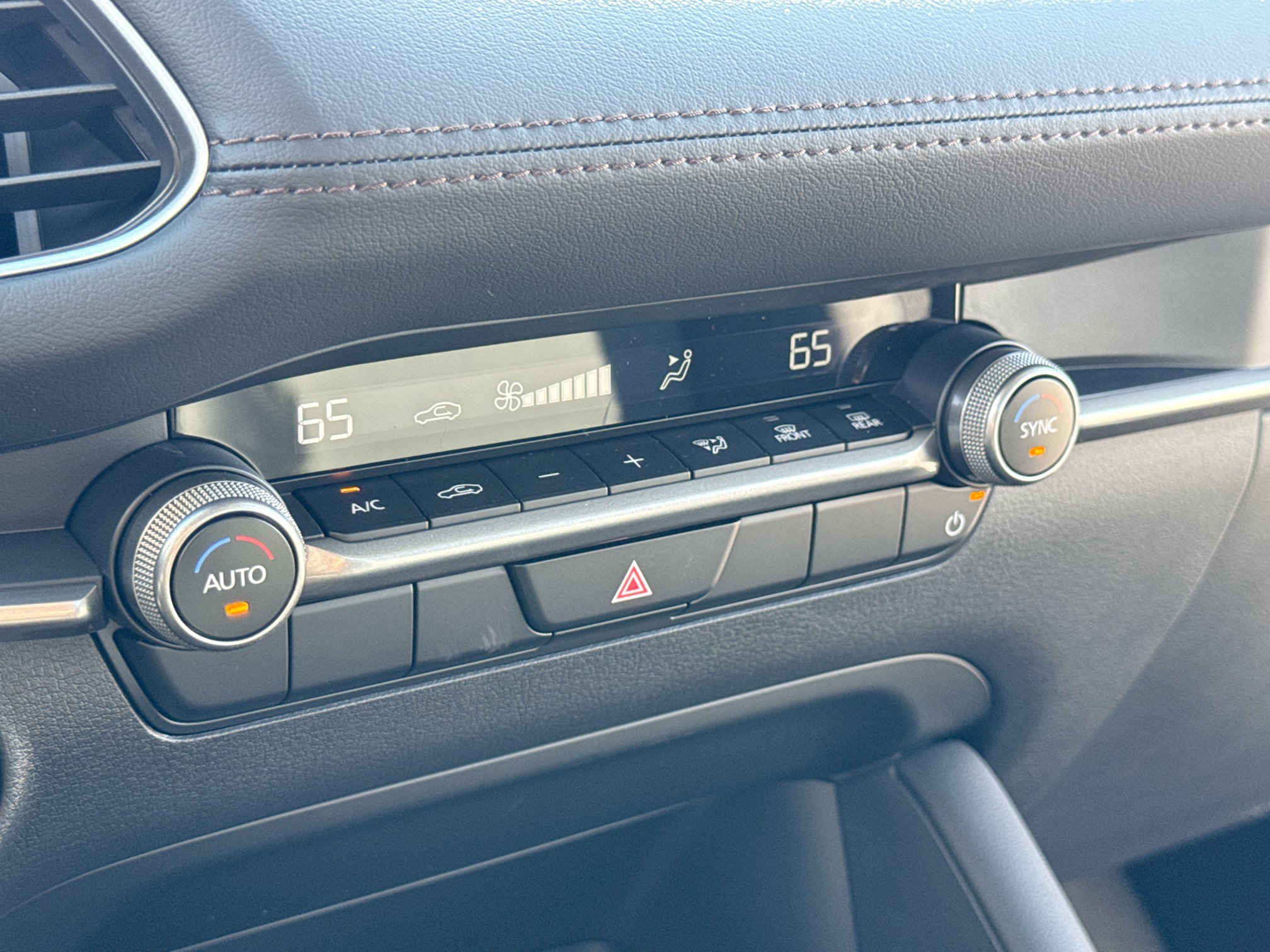 New 2026 MAZDA MAZDA3 s Sport FWD image 11