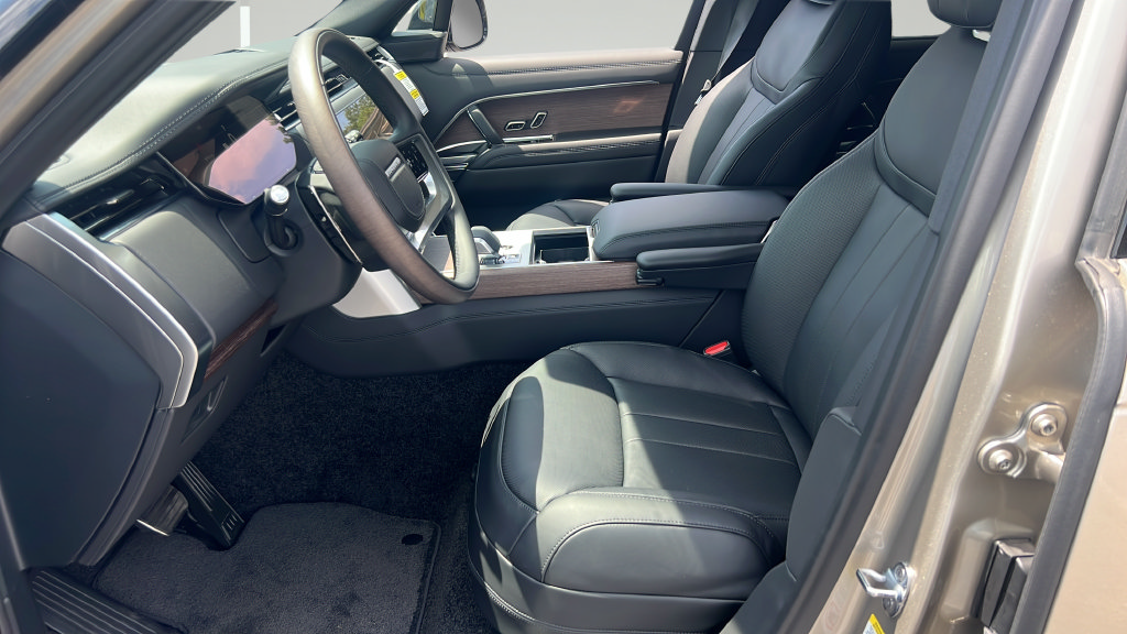 New 2026 Land Rover Range Rover SE AWD/4WD image 5
