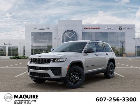 New 2026 Jeep Grand Cherokee Altitude AWD/4WD image 1