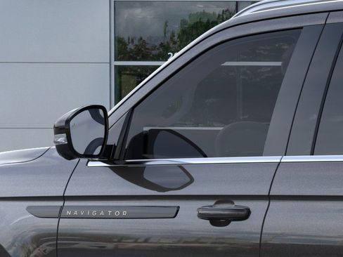 New 2026 Lincoln Navigator L Black Label AWD/4WD image 20