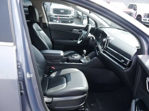 Used 2023 Kia Sportage EX AWD/4WD image 14