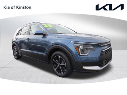 New 2025 Kia Niro EX